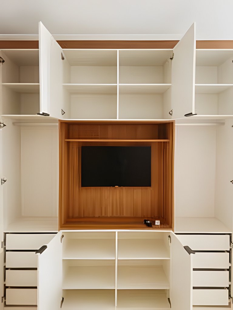 Studio ao lado da USP com piscina e academia