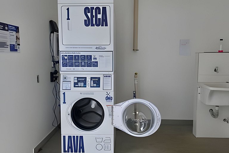 Studio ao lado da USP com piscina e academia