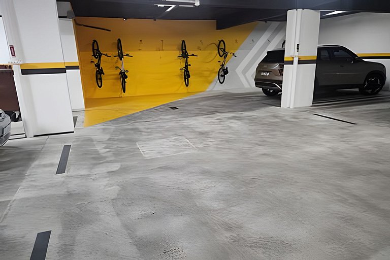 Studio ao lado da USP com piscina e academia