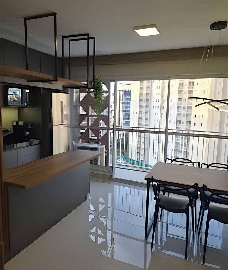 Apartamento completo com 2 quartos, ao lado do Shopping e US