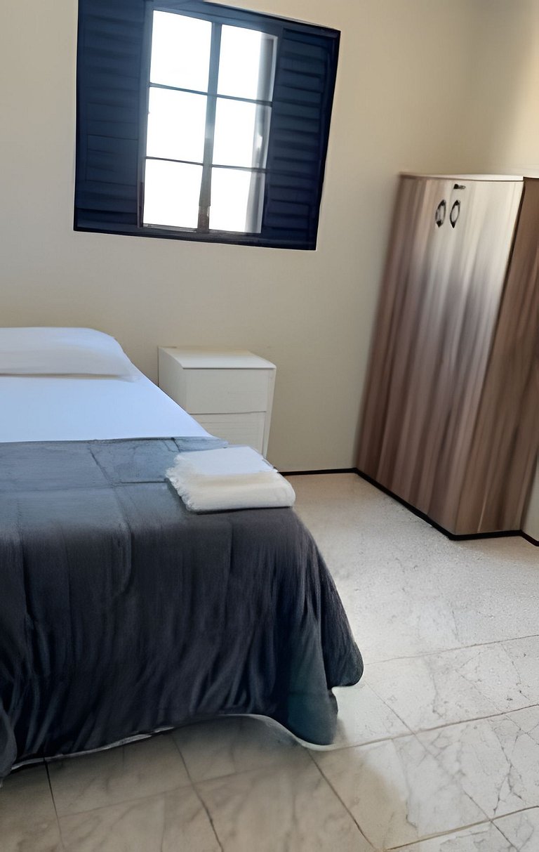 Apartamento completo de 2 quartos ao lado da UFSCar