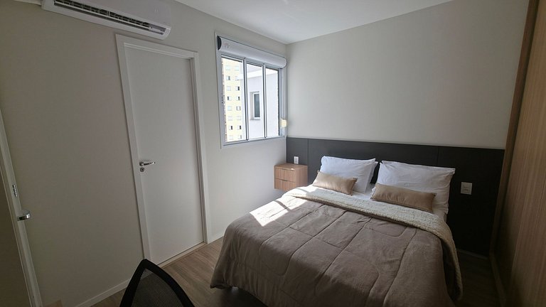 Apartamento completo com 2 quartos, ao lado do Shopping e US