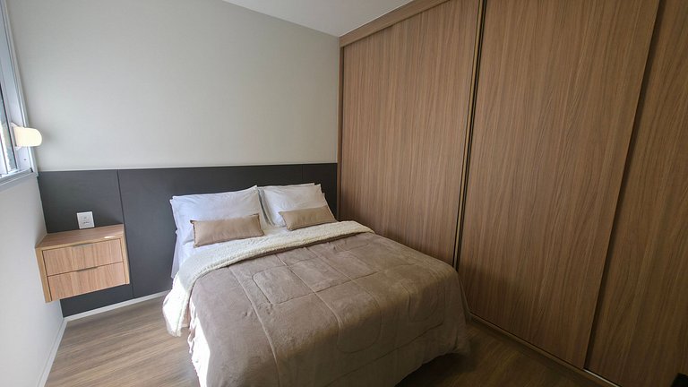 Apartamento completo com 2 quartos, ao lado do Shopping e US