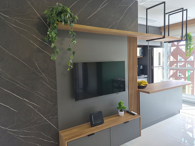 Apartamento completo com 2 quartos, ao lado do Shopping e US