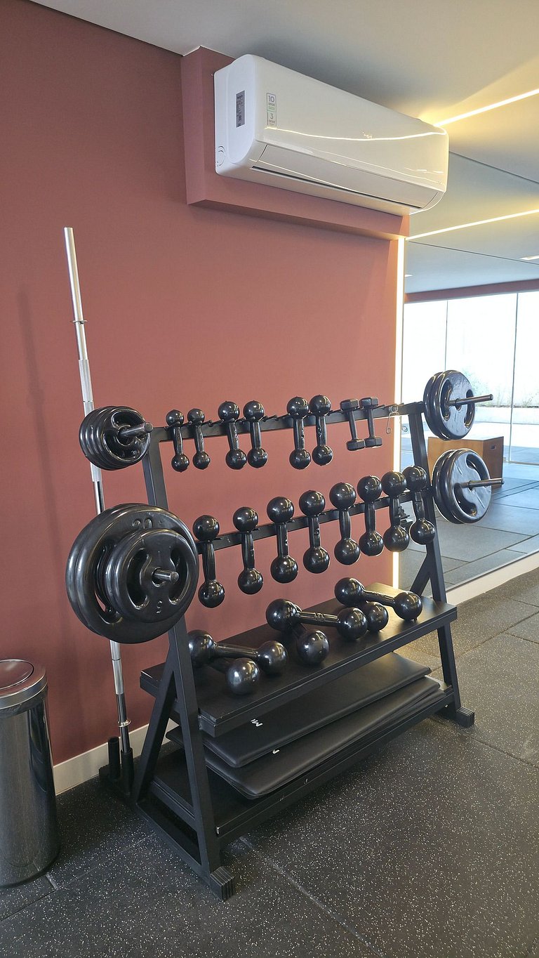 Apartamento completo com 2 quartos, ao lado do Shopping e US